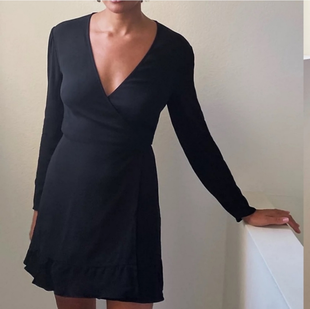 Aritzia Sunday Best Marion Black Long Sleeve Wrap Dress